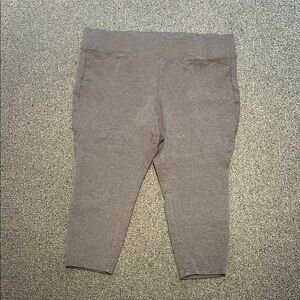 Plus size gray Torrid pull-on pocket pixie pants